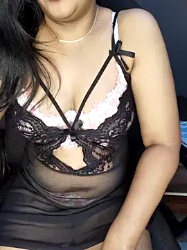 Snapshot of Loveshash1 chatting on January 7, 2026, 2:38 am Loveshash1 online show from January 7, 2026, 2:38 am