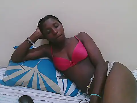 Snapshot of hot_dijah chatting on October 29, 2025, 8:19 pm hot dijah online show from October 29, 2025, 8:19 pm