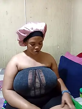 FreakyAngel3X online show from December 15, 2025, 3:51 pm