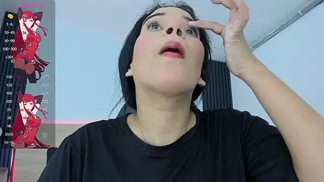 Chiqui milk  online show from November 8, 2025, 7:06 pm