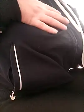 Snapshot of Mirra_bella30 chatting on January 5, 2025, 9:37 am Mirra bella30 online show from January 5, 2025, 9:37 am