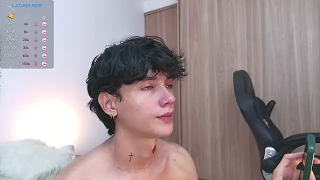 Snapshot of badboy_one_ chatting on September 27, 2025, 7:20 pm badboy one online show from September 27, 2025, 7:20 pm