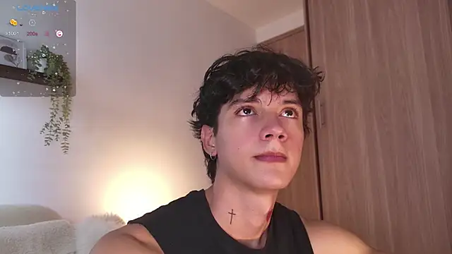 Snapshot of badboy_one_ chatting on September 12, 2025, 8:41 pm badboy one online show from September 12, 2025, 8:41 pm