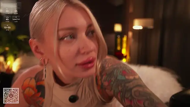 LinaKinky online show from November 29, 2025, 3:34 pm