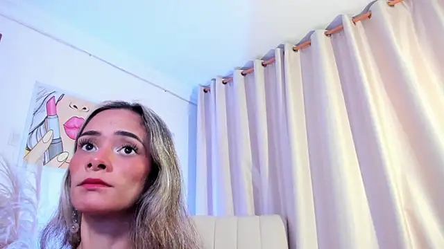 SkiinnyAna online show from March 16, 2026, 7:38 pm