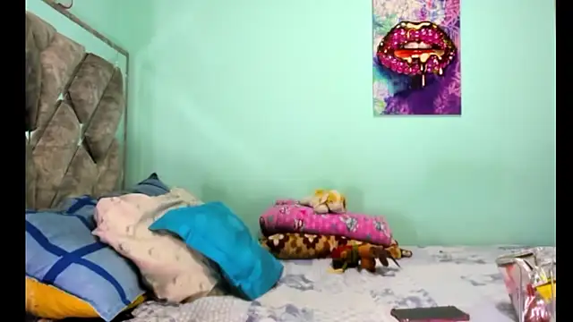 Snapshot of Evilmichellts1 chatting on October 31, 2025, 3:41 pm Evilmichellts1 online show from October 31, 2025, 3:41 pm