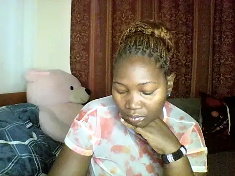 Snapshot of Sexxy_pretty24 chatting on October 12, 2025, 4:14 am Sexxy pretty24 online show from October 12, 2025, 4:14 am