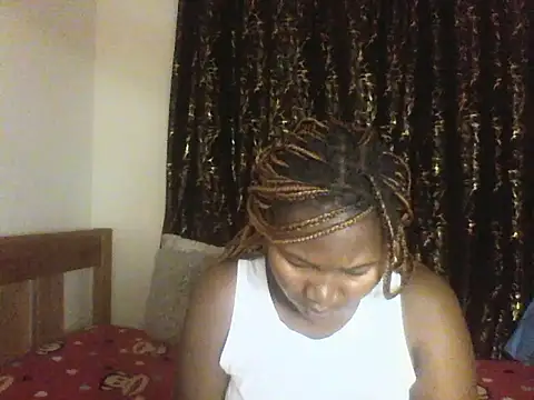 Sexxy pretty24 online show from November 27, 2025, 4:18 pm