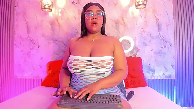 Esmeralda Duarte online show from February 12, 2025, 9:10 am