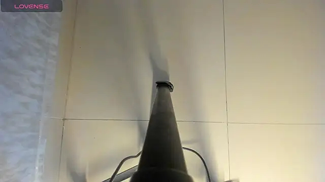 Snapshot of Lissalittlee chatting on October 15, 2025, 7:55 pm Lissalittlee online show from October 15, 2025, 7:55 pm