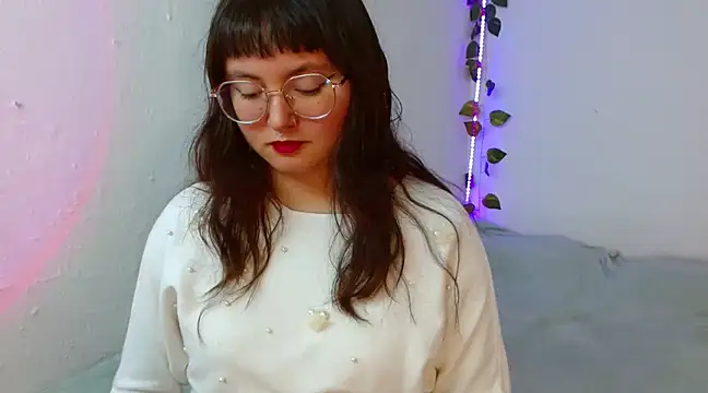 Mily baker online show from February 5, 2025, 9:29 pm