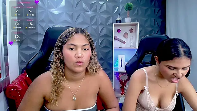 Snapshot of Cristal_War chatting on February 19, 2026, 11:34 pm Cristal War online show from February 19, 2026, 11:34 pm