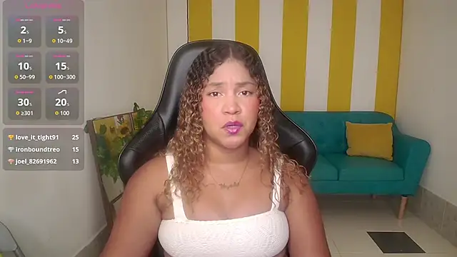 Cristal War online show from November 21, 2025, 11:04 pm