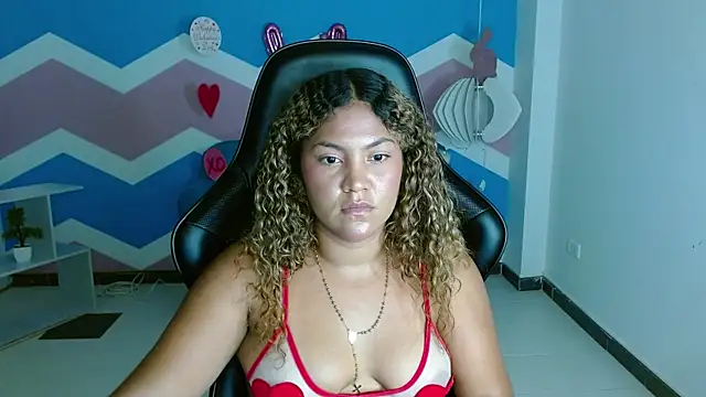 Cristal War online show from February 14, 2025, 11:42 pm