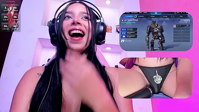 Snapshot of SweetieCloe_ chatting on February 21, 2026, 9:28 pm SweetieCloe online show from February 21, 2026, 9:28 pm