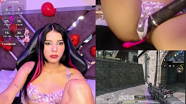 SweetieCloe  online show from February 12, 2025, 9:33 pm