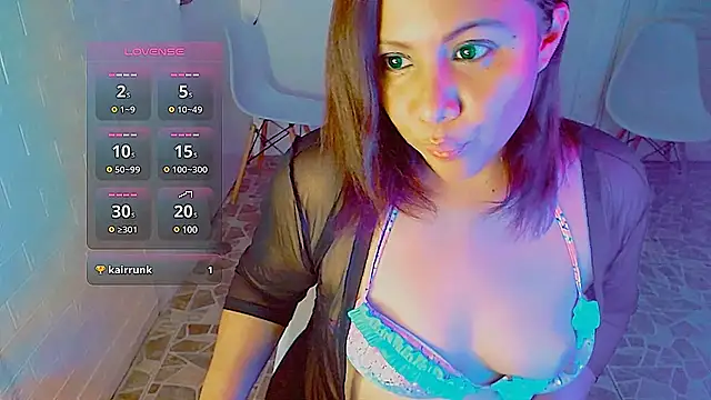 Camil2025 online show from January 10, 2025, 3:18 am