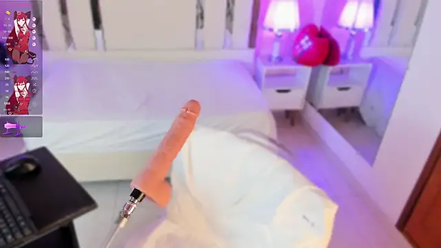 Snapshot of Miliaangeles chatting on October 25, 2025, 12:28 pm Miliaangeles online show from October 25, 2025, 12:28 pm