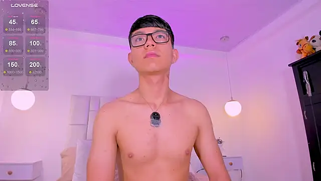 CodyTwink online show from May 31, 2026, 12:22 pm