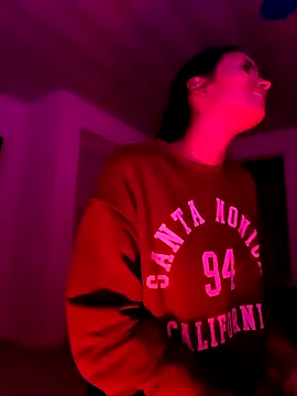 DeuxGold online show from March 9, 2026, 10:19 am