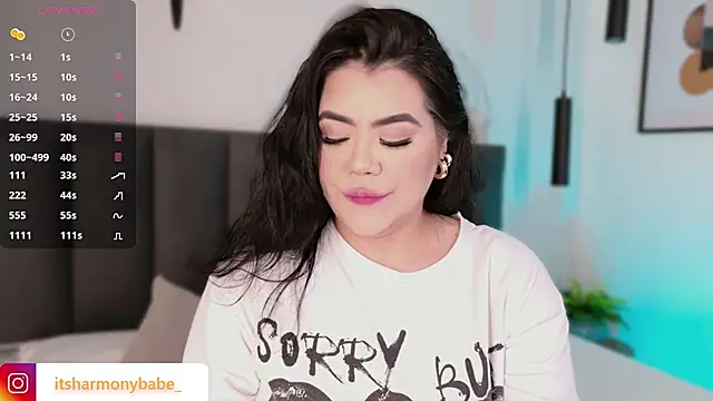 Harmonybabe  online show from February 9, 2026, 7:56 pm