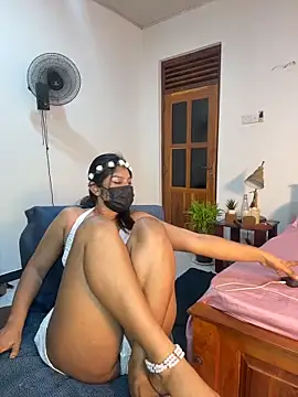 Cinderella-98 online show from March 29, 2026, 11:01 am