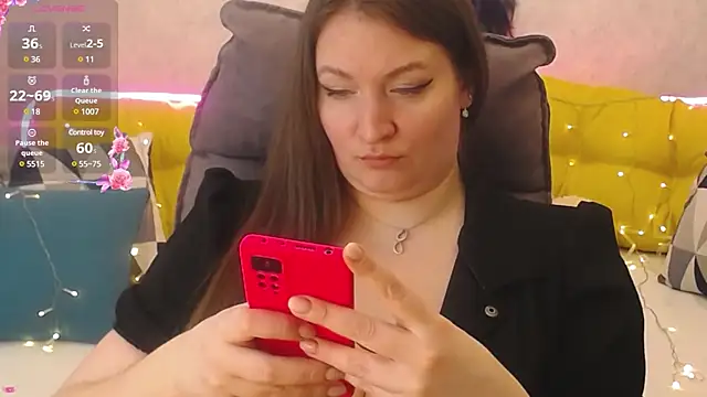Nataly cute online show from February 9, 2025, 10:00 pm