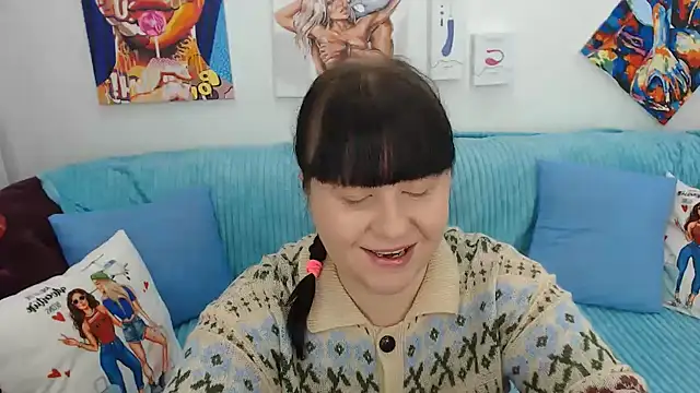 Sexy MALIKKA online show from May 13, 2026, 4:52 am