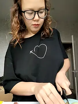 Snapshot of _AnMiss_ chatting on October 16, 2025, 8:44 am  AnMiss  online show from October 16, 2025, 8:44 am