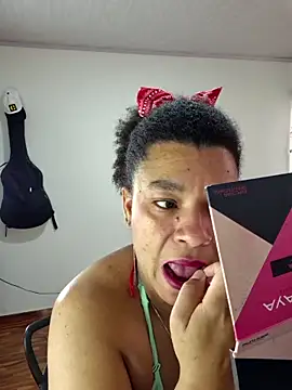 Snapshot of Selket11 chatting on September 29, 2025, 2:01 pm Selket11 online show from September 29, 2025, 2:01 pm