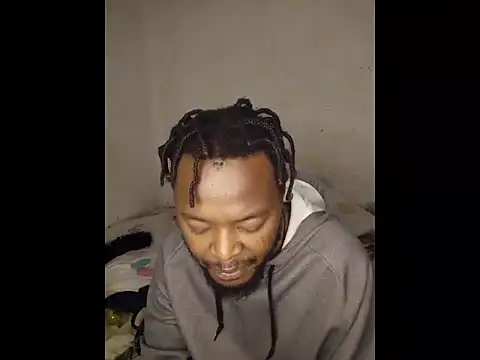 Freaky Vannahs online show from February 1, 2026, 12:42 am