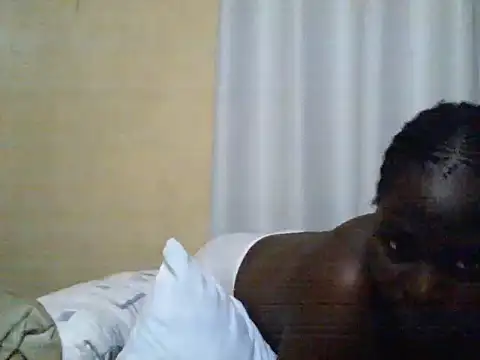 ara bella online show from November 3, 2025, 9:18 pm