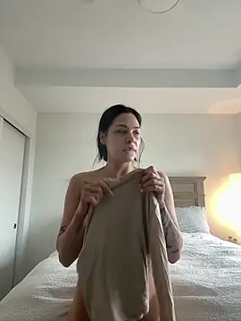 NattyFierros online show from March 6, 2026, 6:47 pm