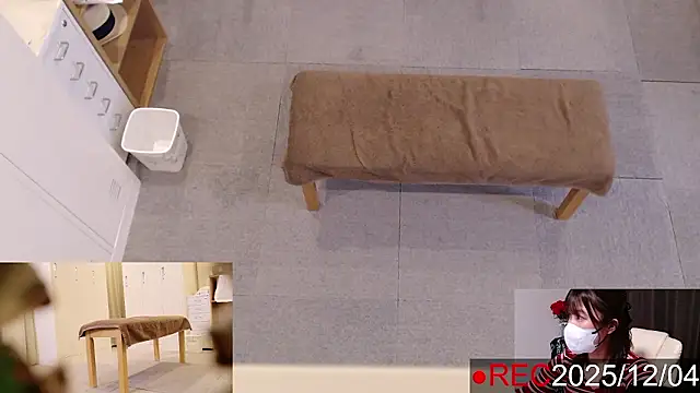 ManaMi-maru online show from December 4, 2025, 1:21 pm