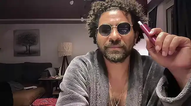 RoyalPharaoh online show from March 3, 2025, 3:38 am