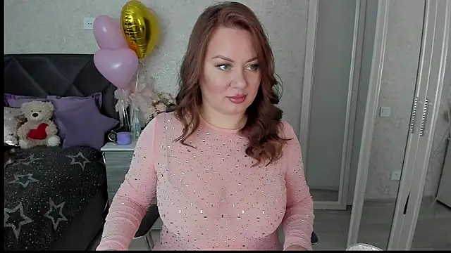 TwinklingStar  online show from February 14, 2025, 9:53 pm