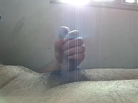 rodrig3105 online show from May 15, 2026, 5:22 pm