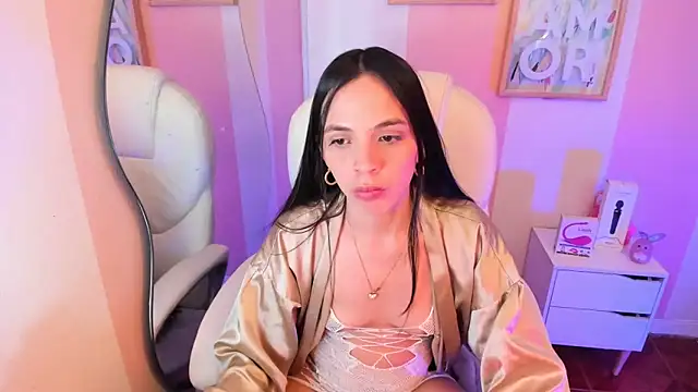 Perla lis online show from December 6, 2024, 9:26 am