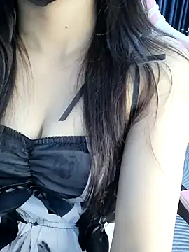  Linez  online show from October 8, 2025, 6:19 pm