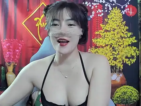 Sugar lipsz online show from February 28, 2026, 9:20 am