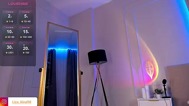 juicy-pussy online show from January 24, 2025, 6:14 am