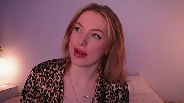 kris69kiss online show from February 21, 2026, 1:02 pm