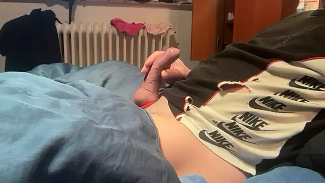 Geilerjung69 online show from March 12, 2026, 6:39 am