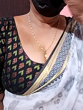ananya956 online show from September 13, 2025, 11:32 am