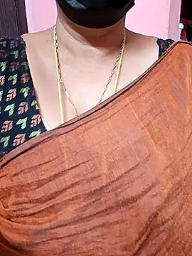 ananya956 online show from October 6, 2025, 2:29 pm