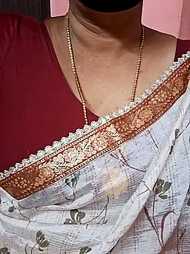 ananya956 online show from October 12, 2025, 2:18 pm