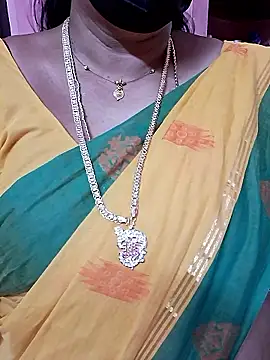 ananya956 online show from October 20, 2025, 10:16 am