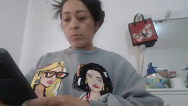 Snapshot of naughthyany16 chatting on March 21, 2025, 1:34 pm naughthyany16 online show from March 21, 2025, 1:34 pm