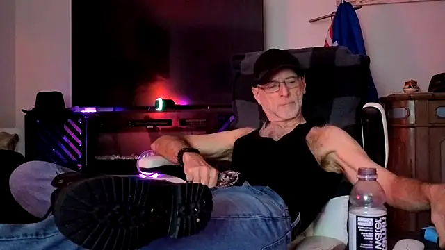 Towndude123 online show from April 9, 2026, 10:38 pm