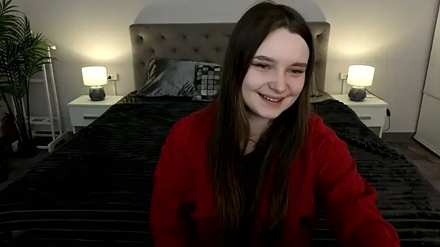 MagicPeachh  online show from March 11, 2026, 2:55 pm